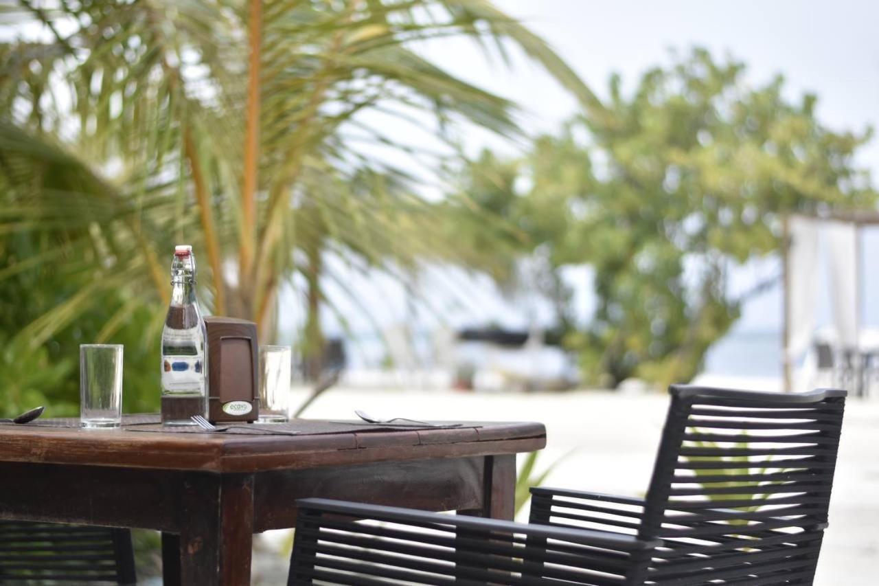 Seven Corals Hotel Maafushi Kültér fotó