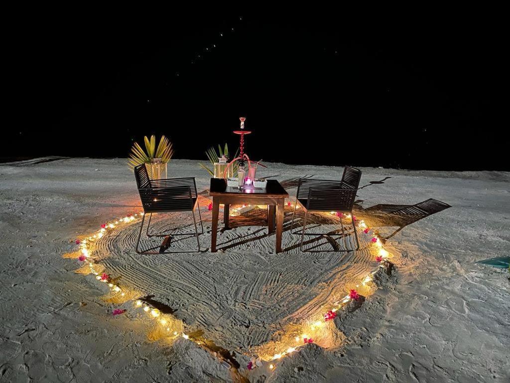 Seven Corals Hotel Maafushi Kültér fotó
